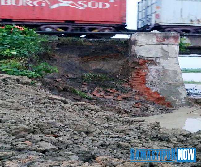 Bridge damaged in Samastipur-Darbhanga rail route due to rain, elude accident Samastipur Now